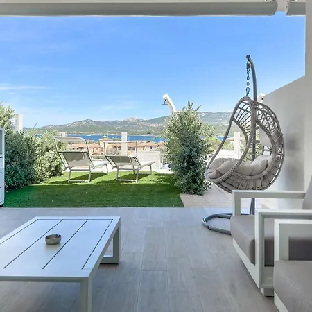شقة Domusmeralda - Corallo - Con Giardino, Piscina E Vista Mare كانّيجوني