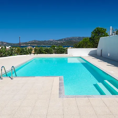 Domusmeralda - Corallo - Con Giardino, Piscina E Vista Mare Cannigione