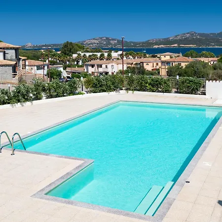 Domusmeralda - Corallo - Con Giardino, Piscina E Vista Mare شقة