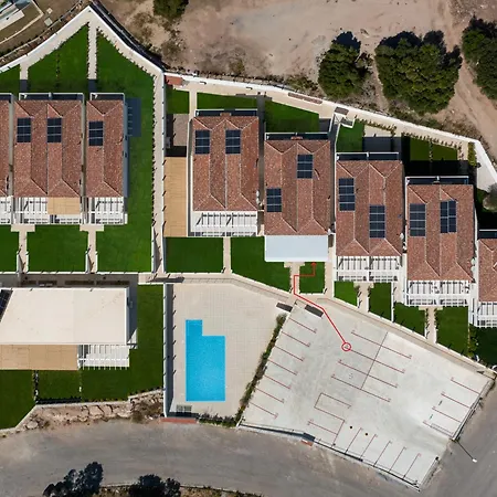 شقة Domusmeralda - Corallo - Con Giardino, Piscina E Vista Mare