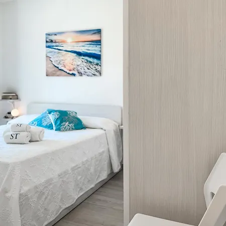 Domusmeralda - Corallo - Con Giardino, Piscina E Vista Mare Appartement Cannigione
