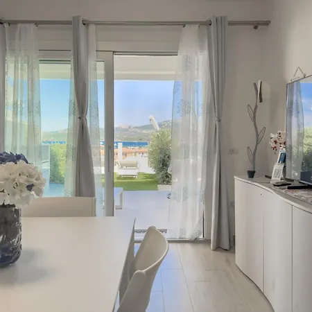 Domusmeralda - Corallo - Con Giardino, Piscina E Vista Mare كانّيجوني